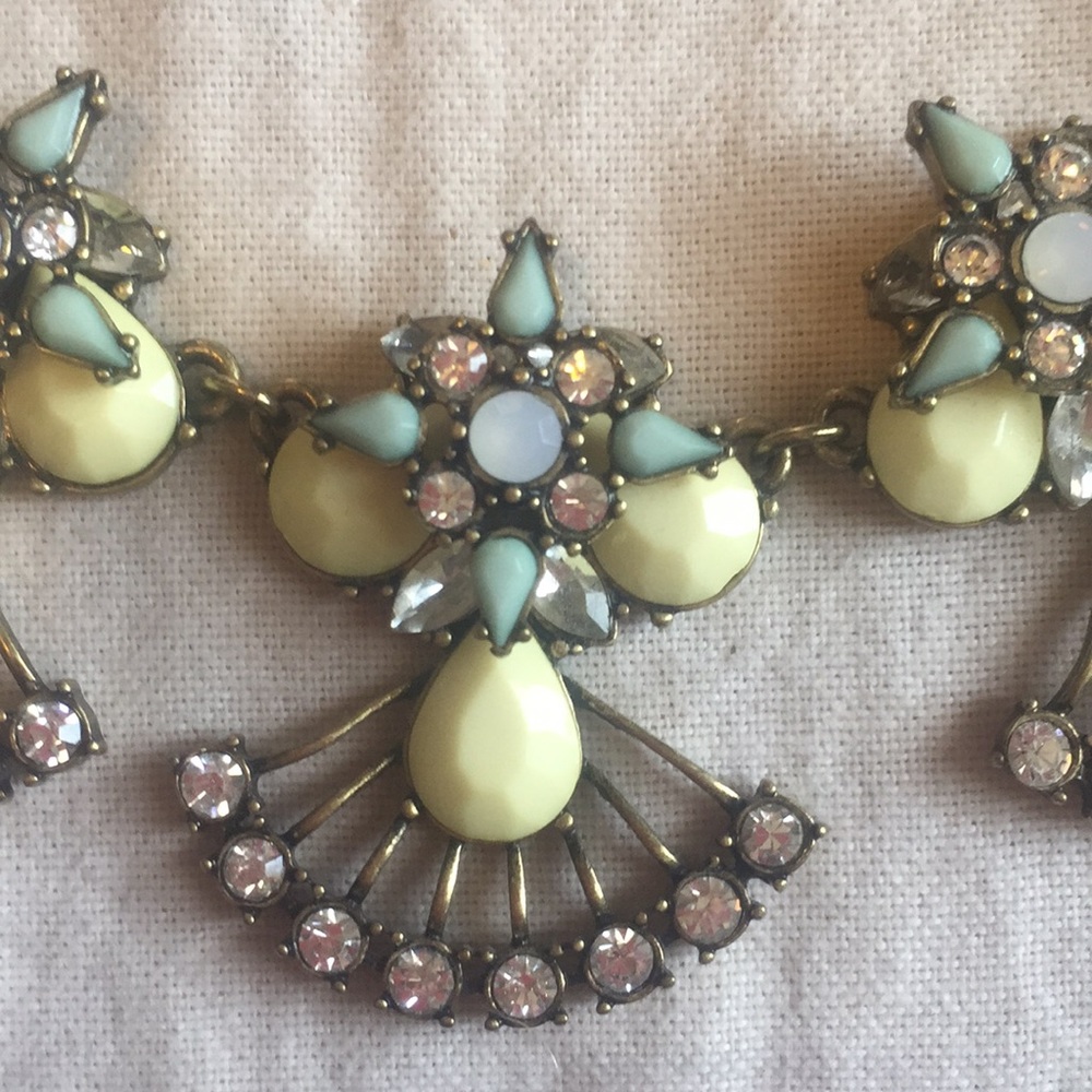 Necklace - Picture 2 of 2